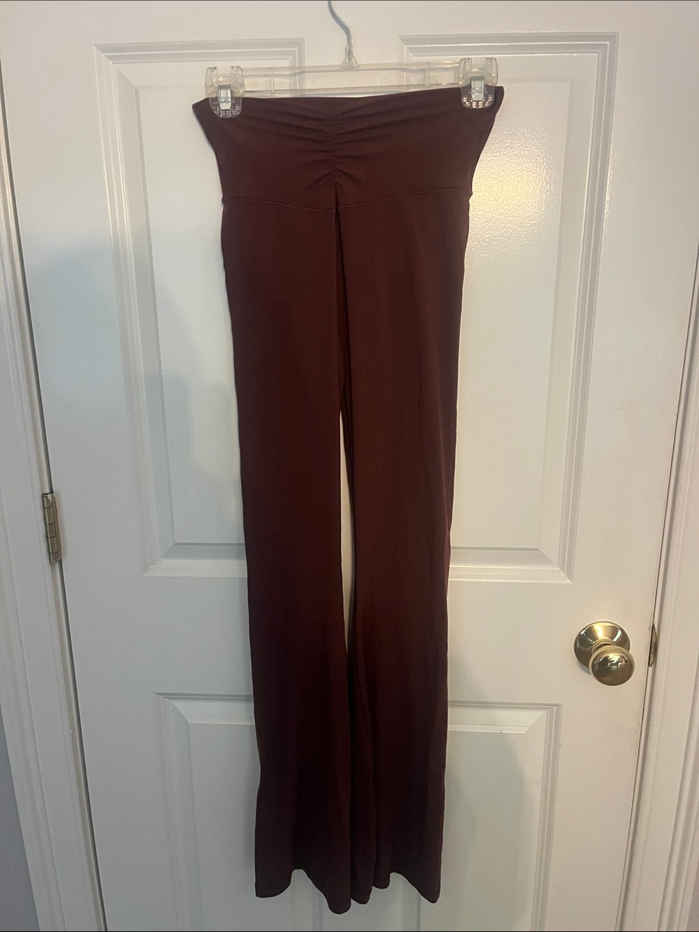 Aerie High-Waist Wide-Leg Women's Pants in Deep Burgundy